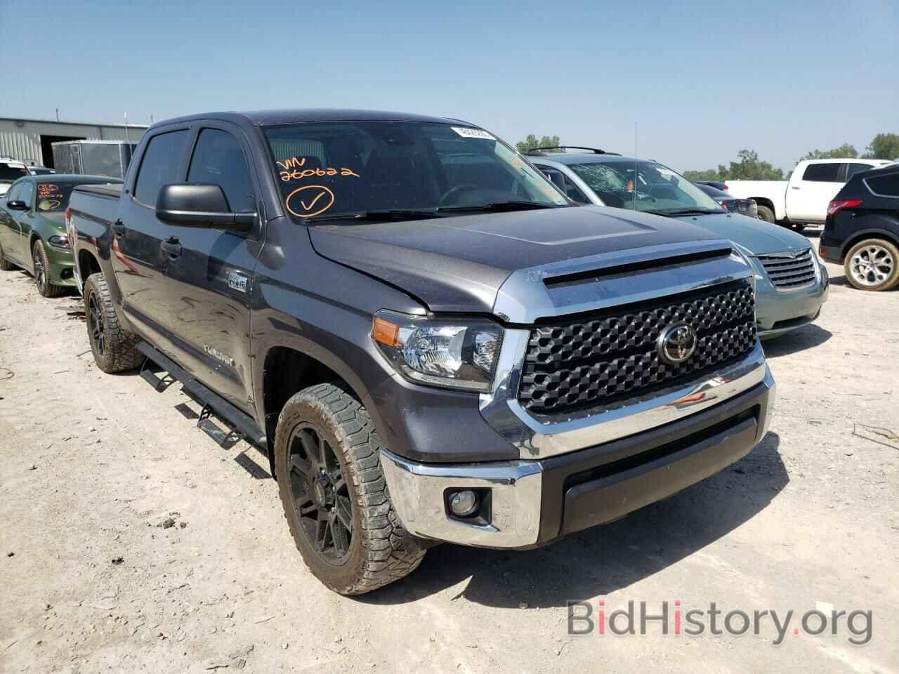 Photo 5TFEY5F16LX260622 - TOYOTA TUNDRA 2020