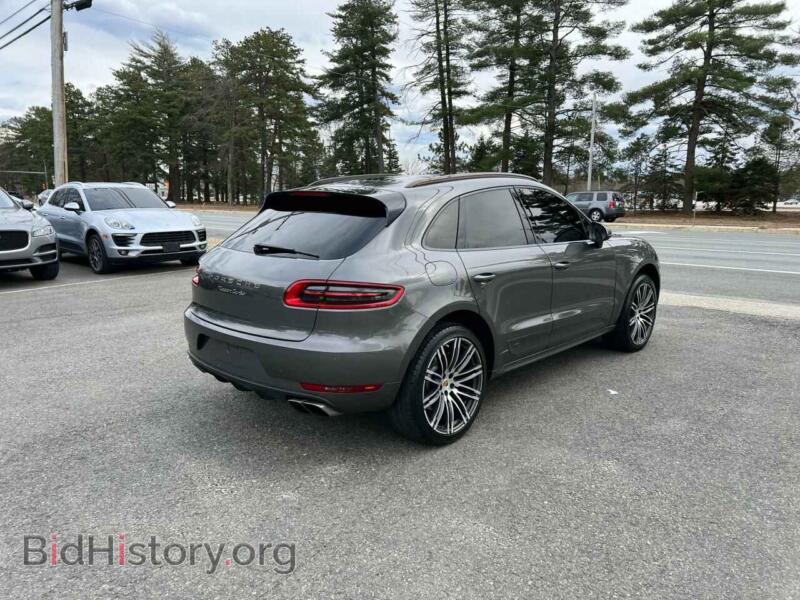 2016 Porsche MACAN (VIN WP1AF2A55GLB92287) — photo 3 of 10