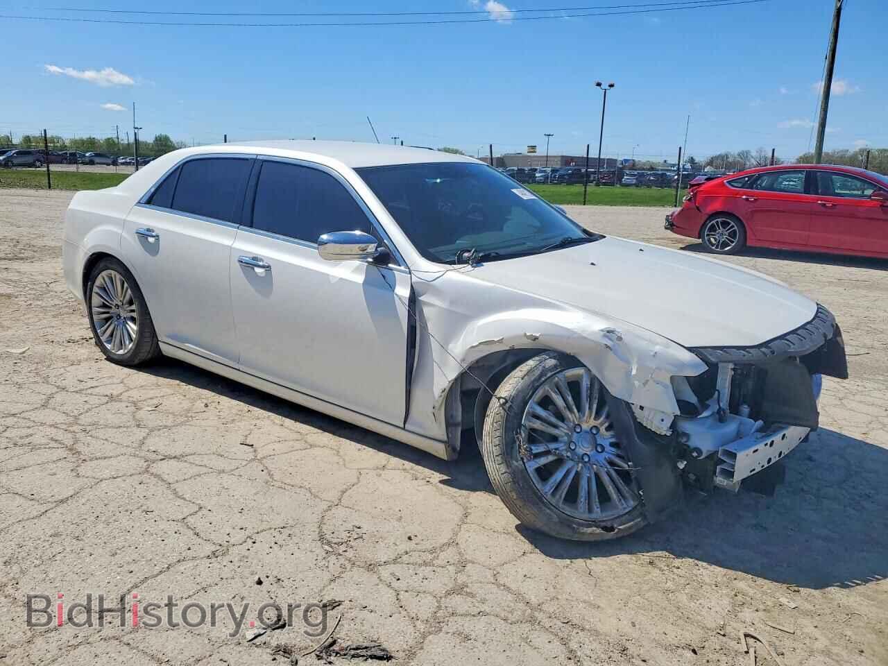 2011 CHRYSLER 300 - VIN: 2C3CA5CG2BH530215 - Фото 4