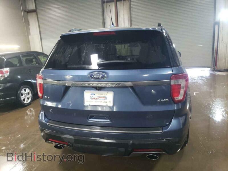 2018 Ford EXPLORER (VIN 1FM5K8D84JGB05319) — photo 6 of 12