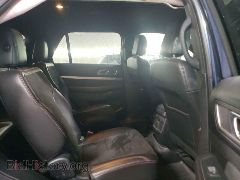 2018 Ford EXPLORER (VIN 1FM5K8D84JGB05319) — photo 10 of 12