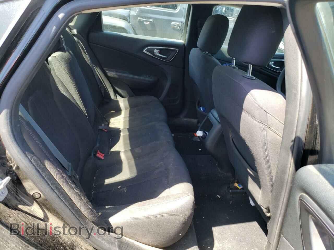 2015 CHRYSLER 200 - VIN: 1C3CCCAB9FN547743 - Фото 10