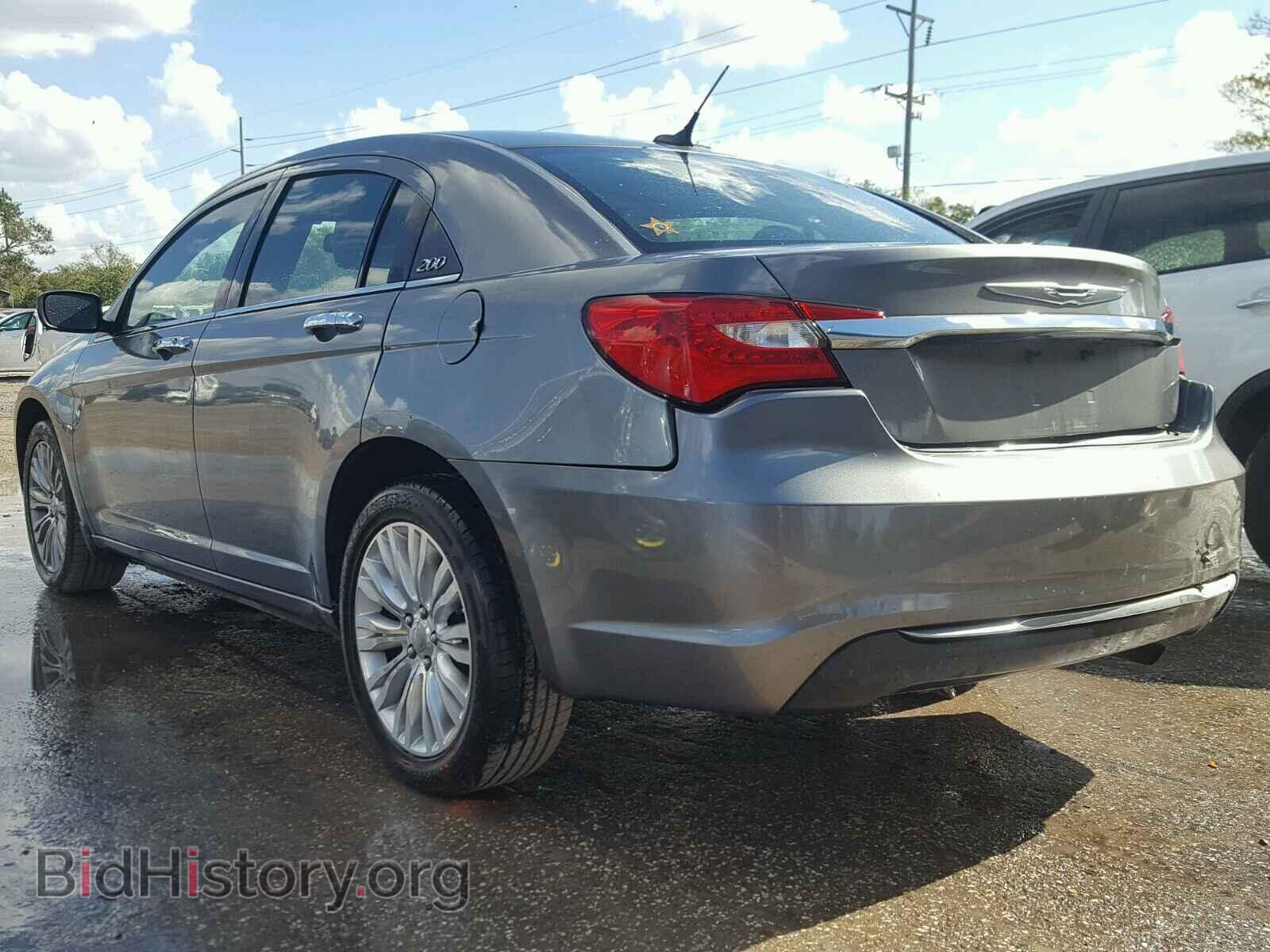 2011 CHRYSLER 200 - VIN: 1C3BC2FB8BN582766 - Photo 3