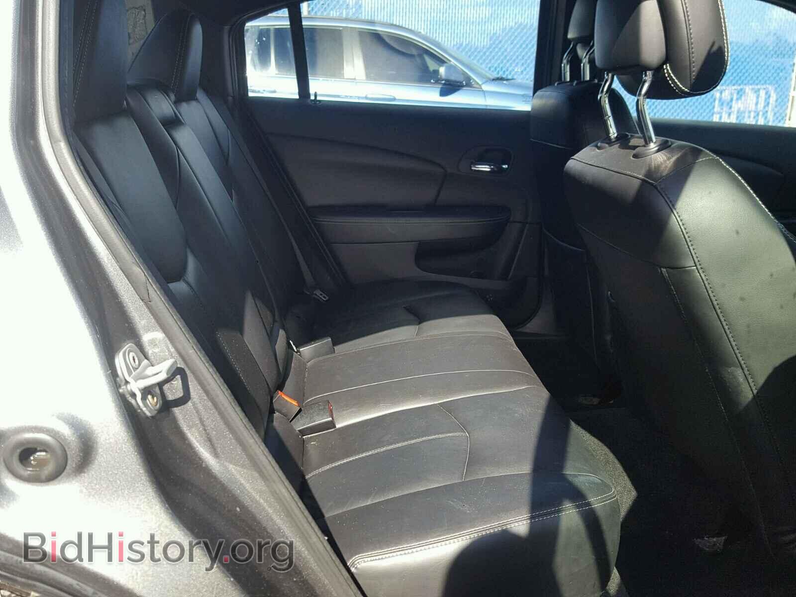 2011 CHRYSLER 200 - VIN: 1C3BC2FB8BN582766 - Photo 5