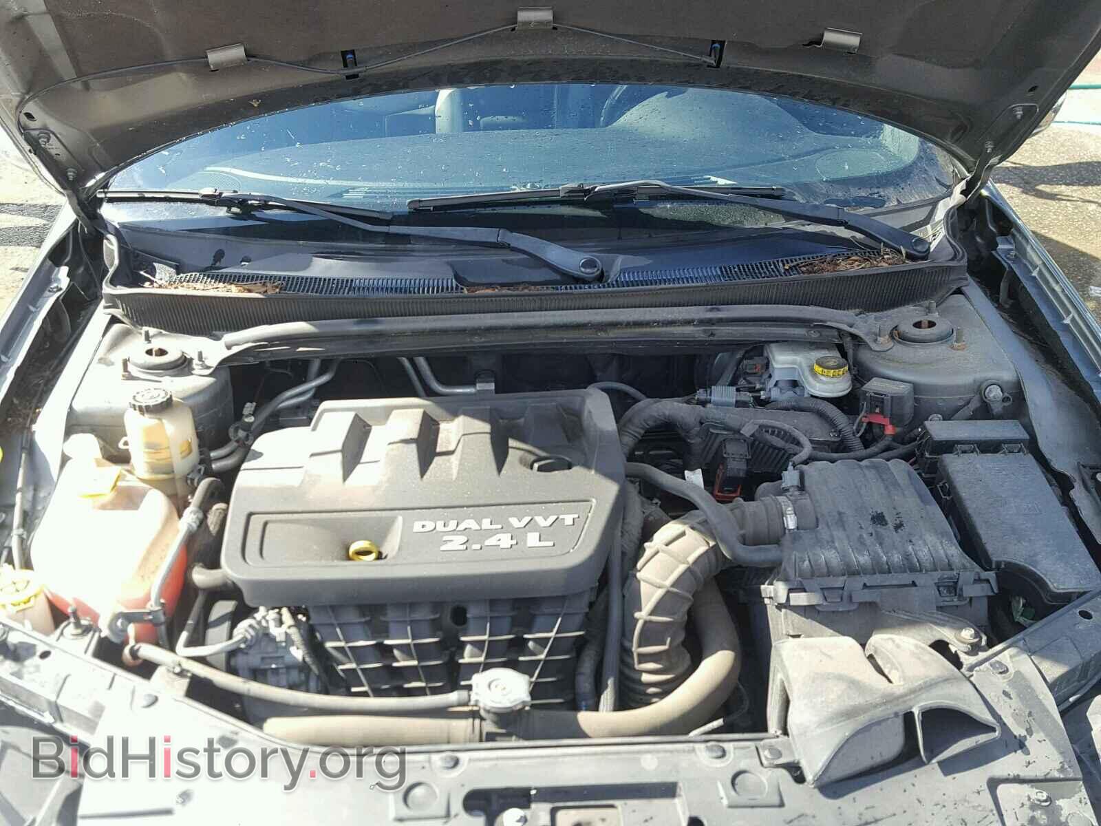 2011 CHRYSLER 200 - VIN: 1C3BC2FB8BN582766 - Photo 7