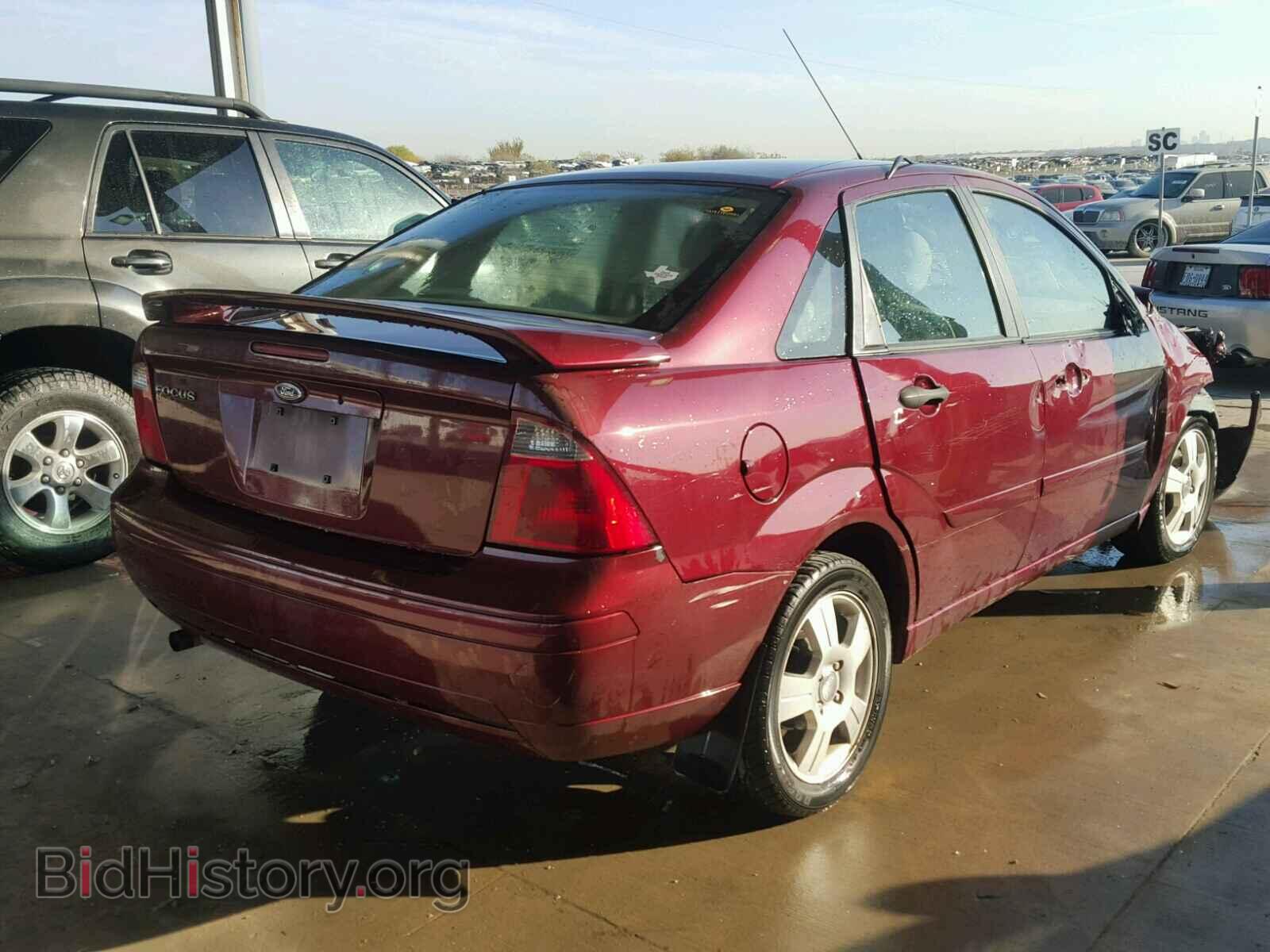 2006 FORD FOCUS - VIN: 1FAFP34N16W227495 - Фото 4