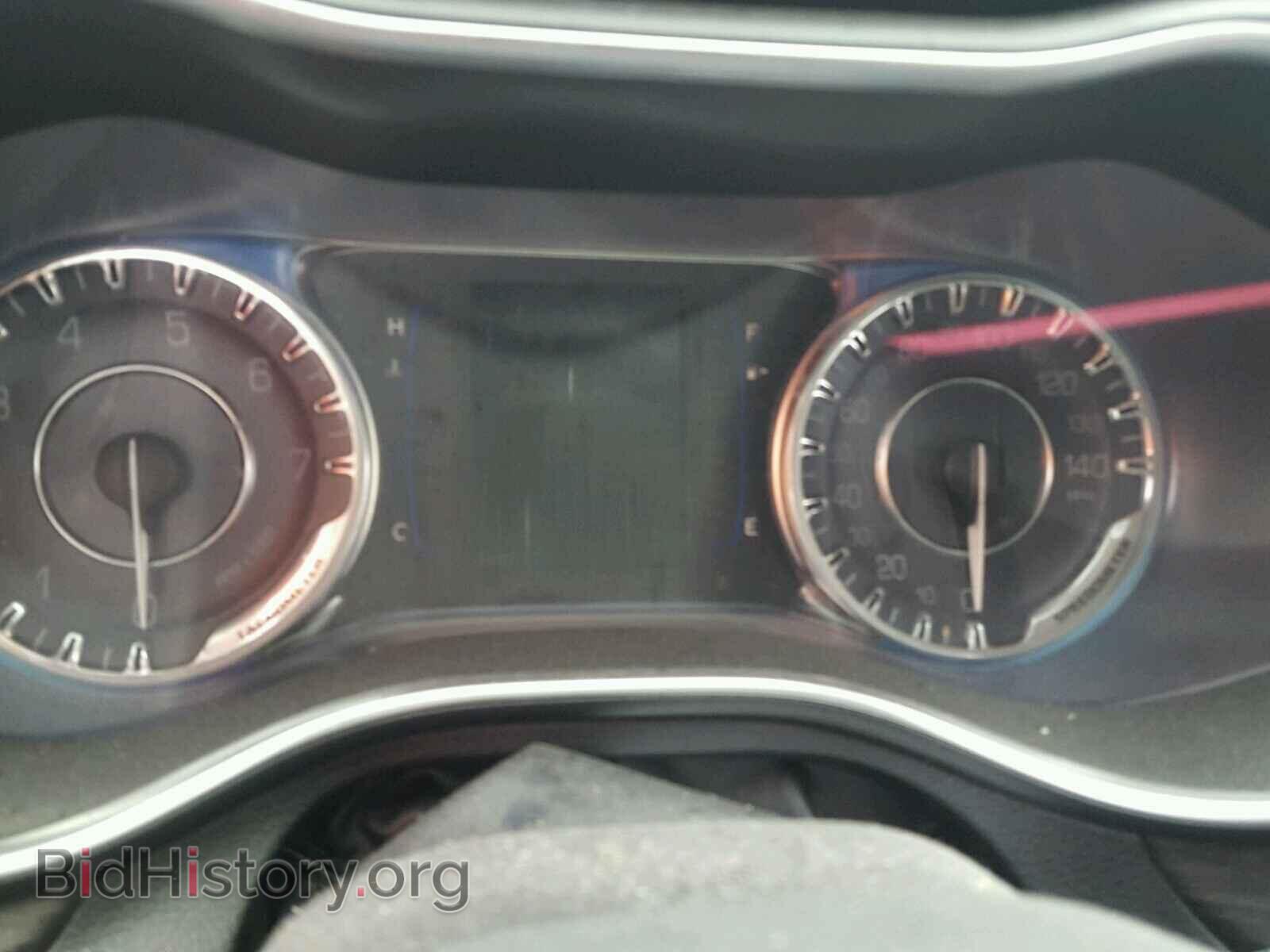 2016 CHRYSLER 200 - VIN: 1C3CCCAB7GN101012 - Фото 8