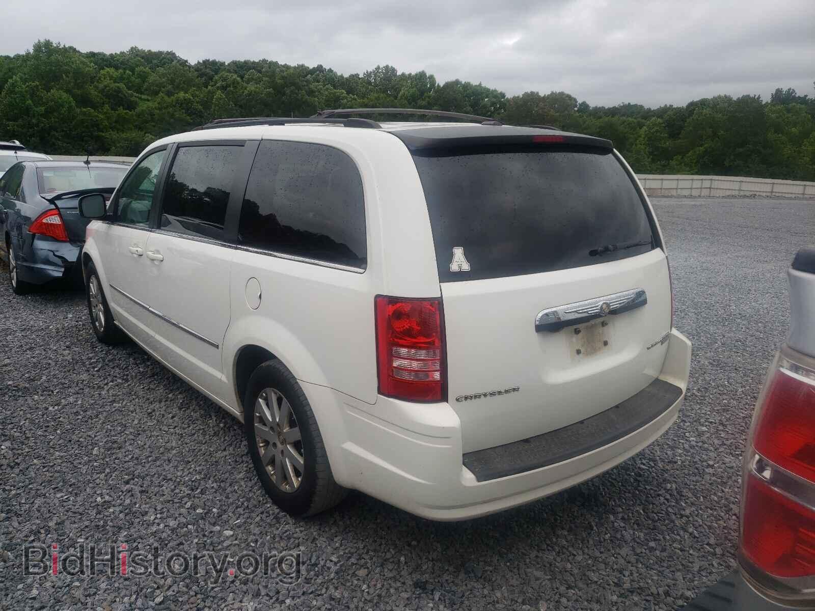 2010 CHRYSLER MINIVAN - VIN: 2A4RR5D11AR253715 - Фото 3