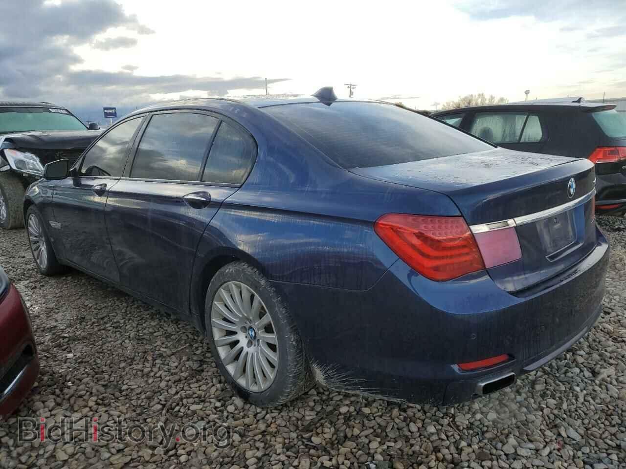 2012 BMW 7 SERIES - VIN: WBAKB8C51CDX20751 - Фото 2
