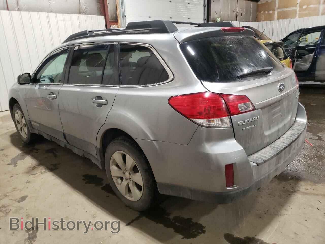 2011 SUBARU OUTBACK - VIN: 4S4BRCCC2B3316924 - Photo 2