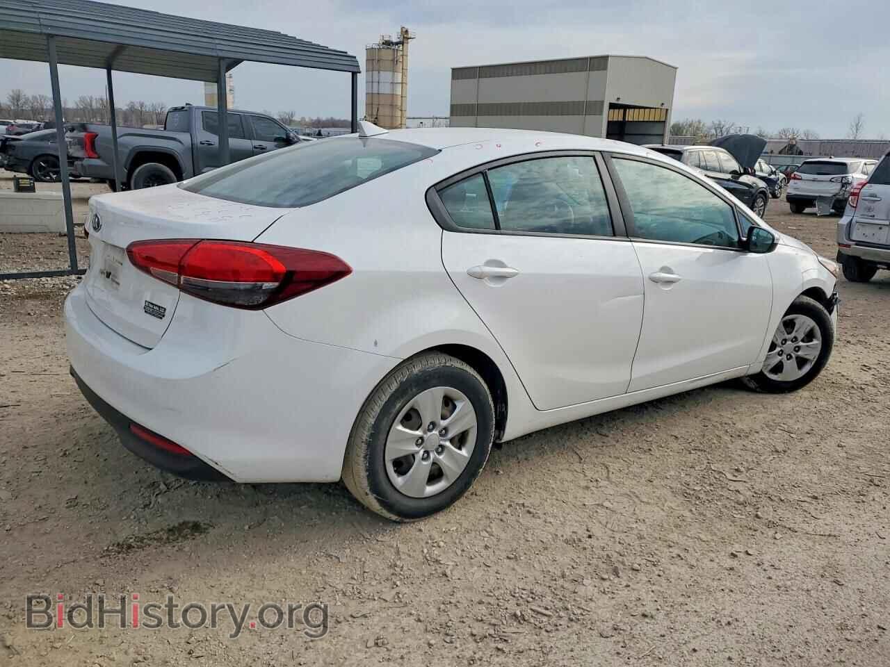 2017 KIA FORTE - VIN: 3KPFL4A71HE084580 - Фото 3