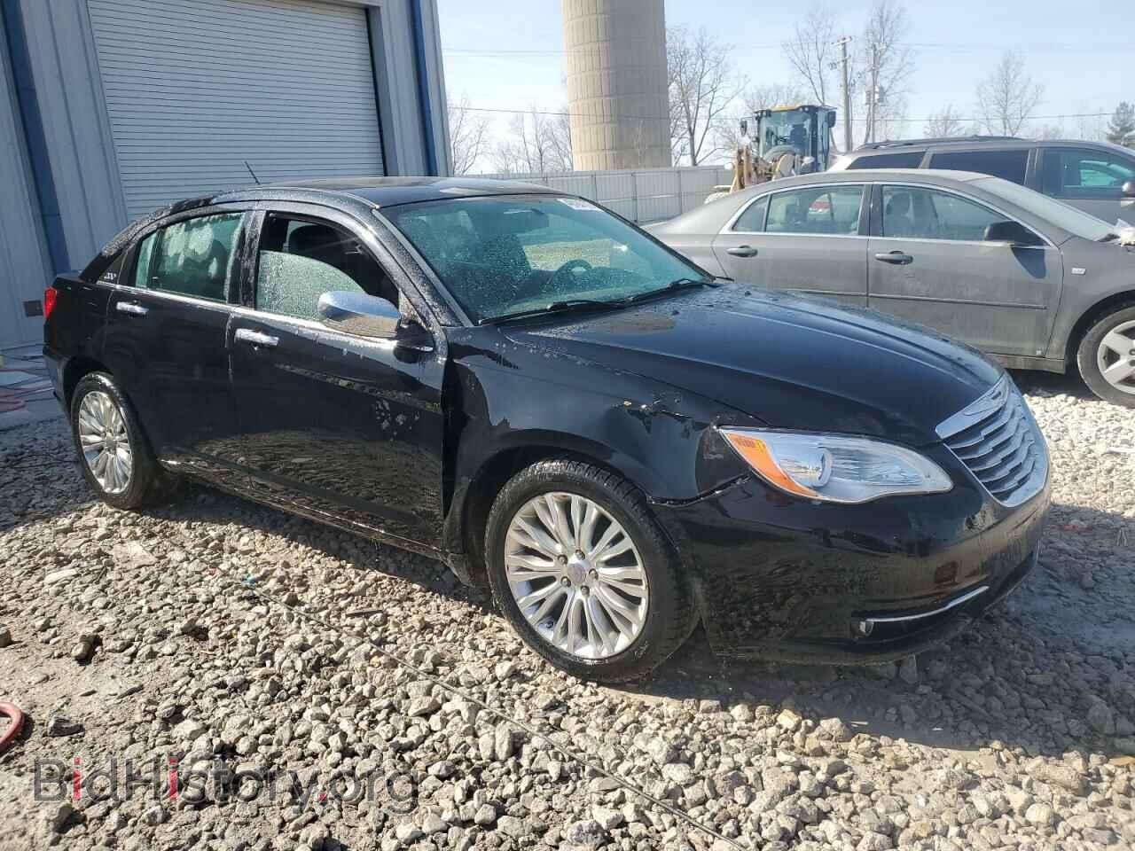 2013 CHRYSLER 200 - VIN: 1C3CCBCG0DN555231 - Photo 4