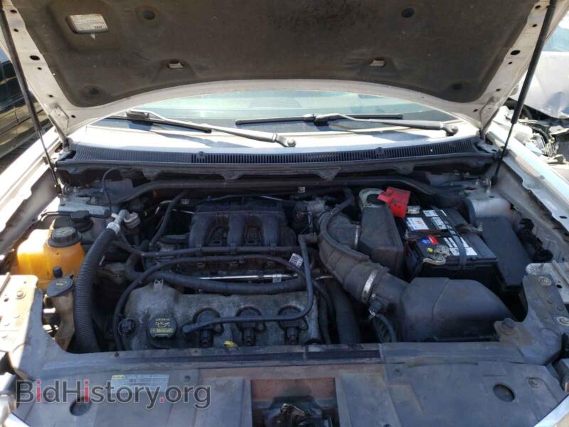2011 Ford FLEX (VIN 2FMGK5DC8BBD07083) — photo 7 of 10