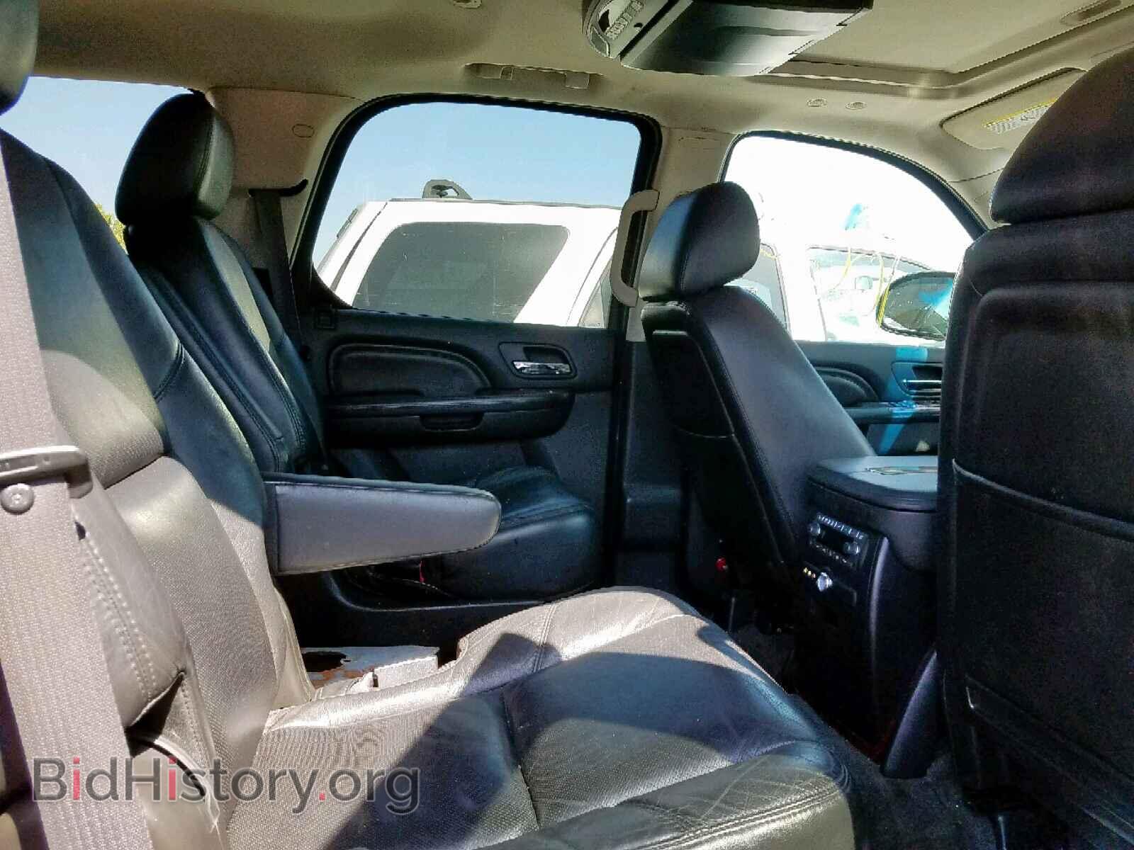 2011 CADILLAC ESCALADE - VIN: 1GYS4CEF3BR263636 - Фото 6