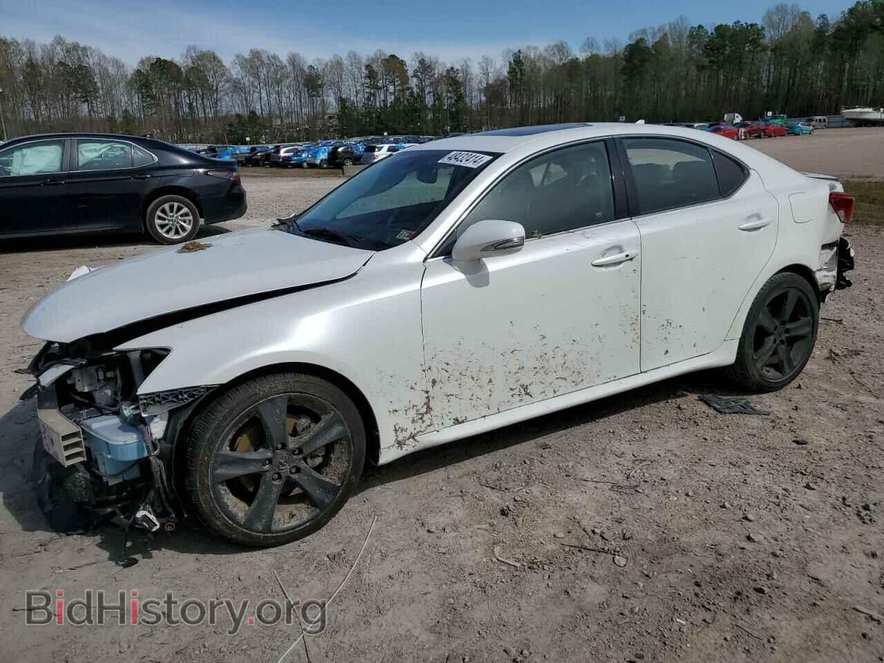 Photo JTHBF5C24B5142700 - LEXUS IS 2011