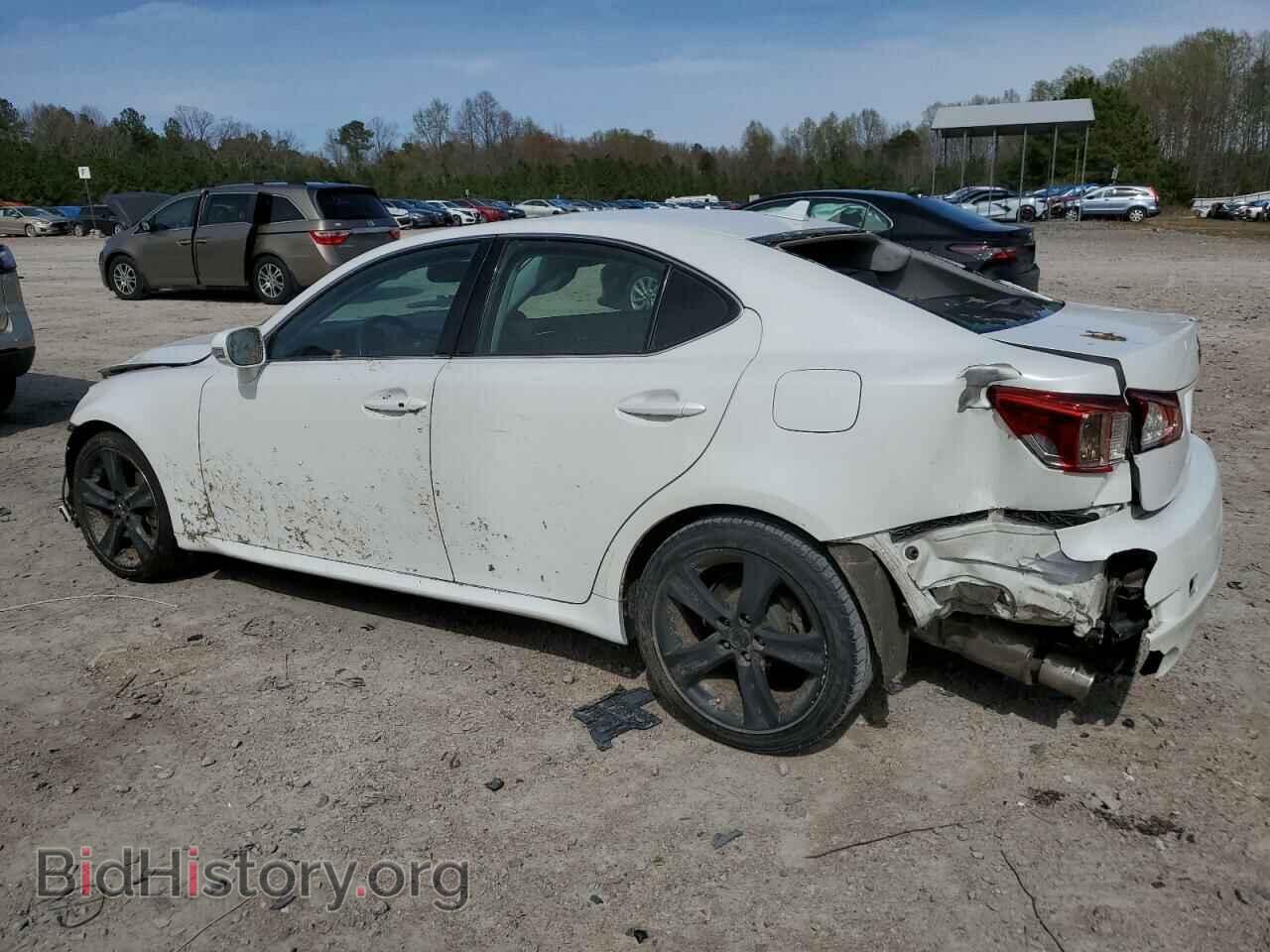2011 LEXUS IS - VIN: JTHBF5C24B5142700 - Photo 2