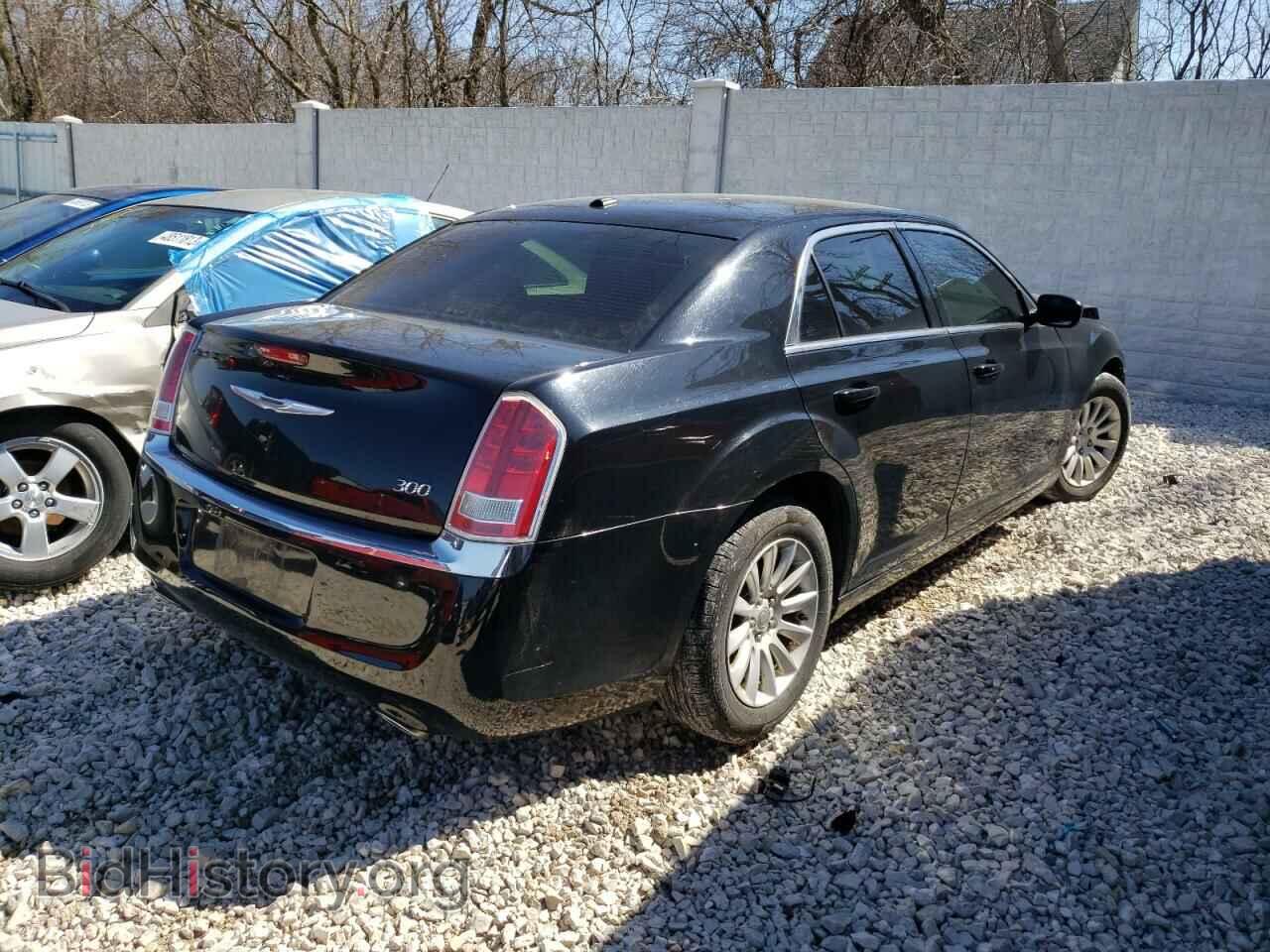 2013 CHRYSLER 300 - VIN: 2C3CCAAGXDH590008 - Фото 3