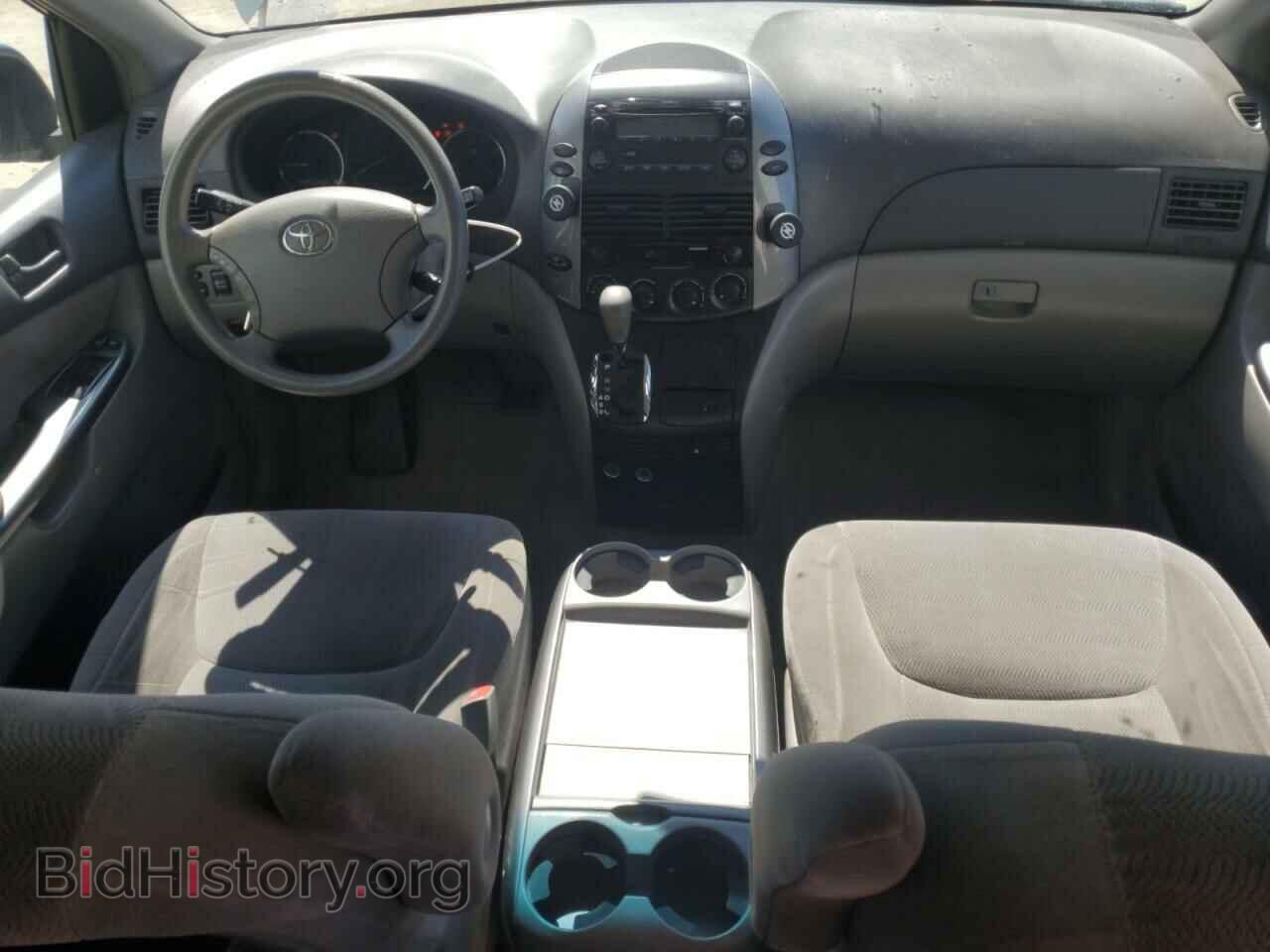 2010 TOYOTA All Models - VIN: 5TDKK4CC8AS342858 - Фото 8