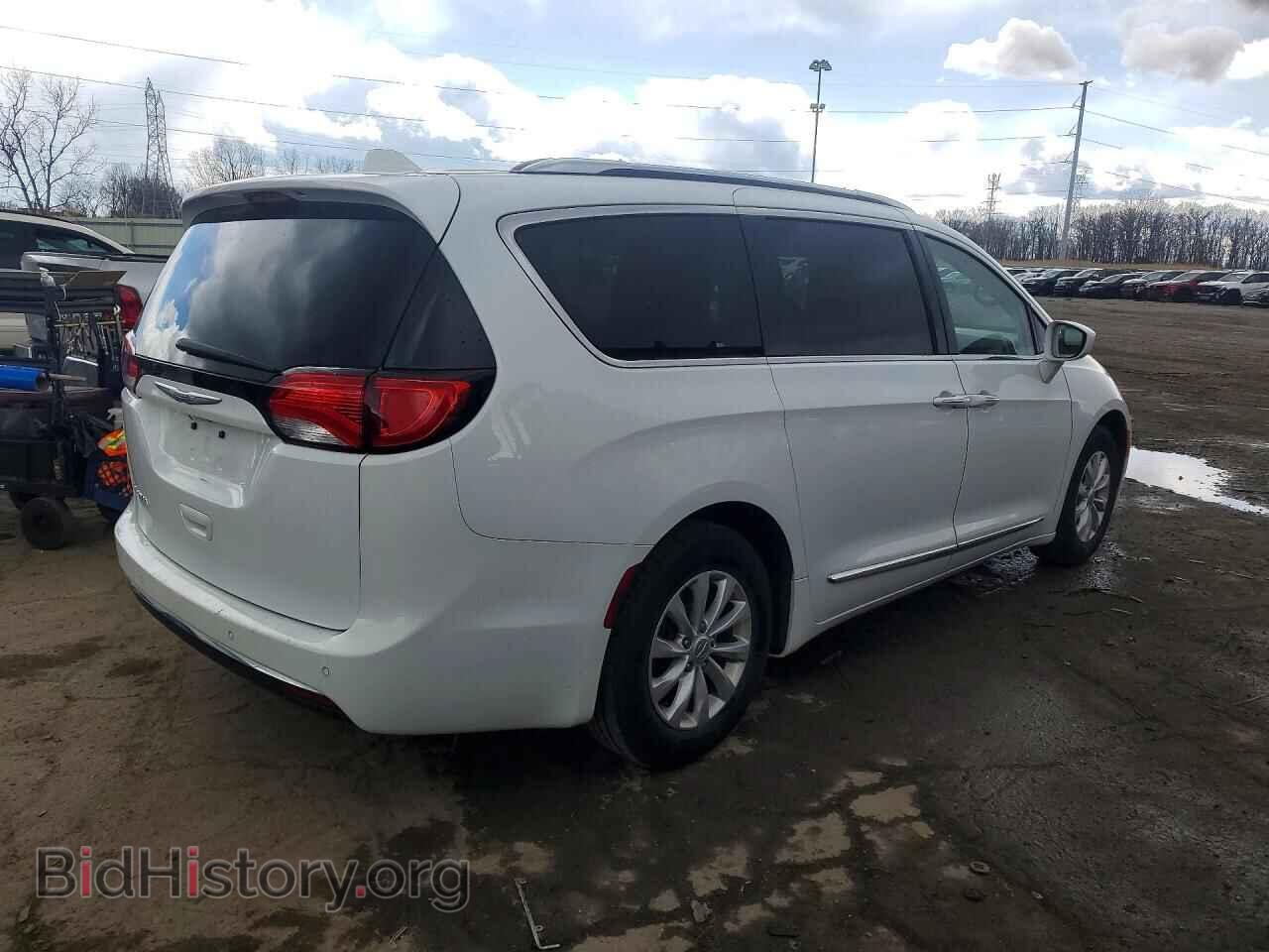 2018 CHRYSLER PACIFICA - VIN: 2C4RC1BG9JR193710 - Фото 3