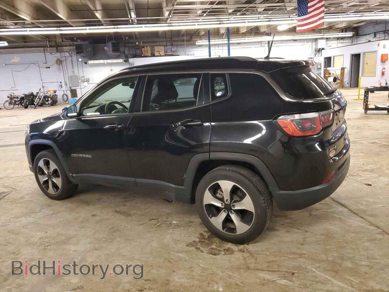 2017 JEEP COMPASS - VIN: 3C4NJDBB1HT681728 - Photo 2