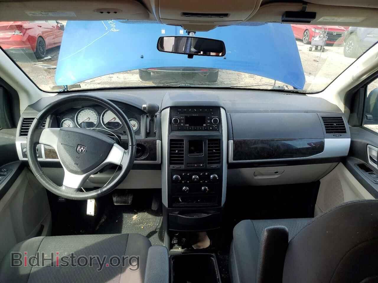 2010 DODGE CARAVAN - VIN: 2D4RN5D12AR446427 - Фото 10