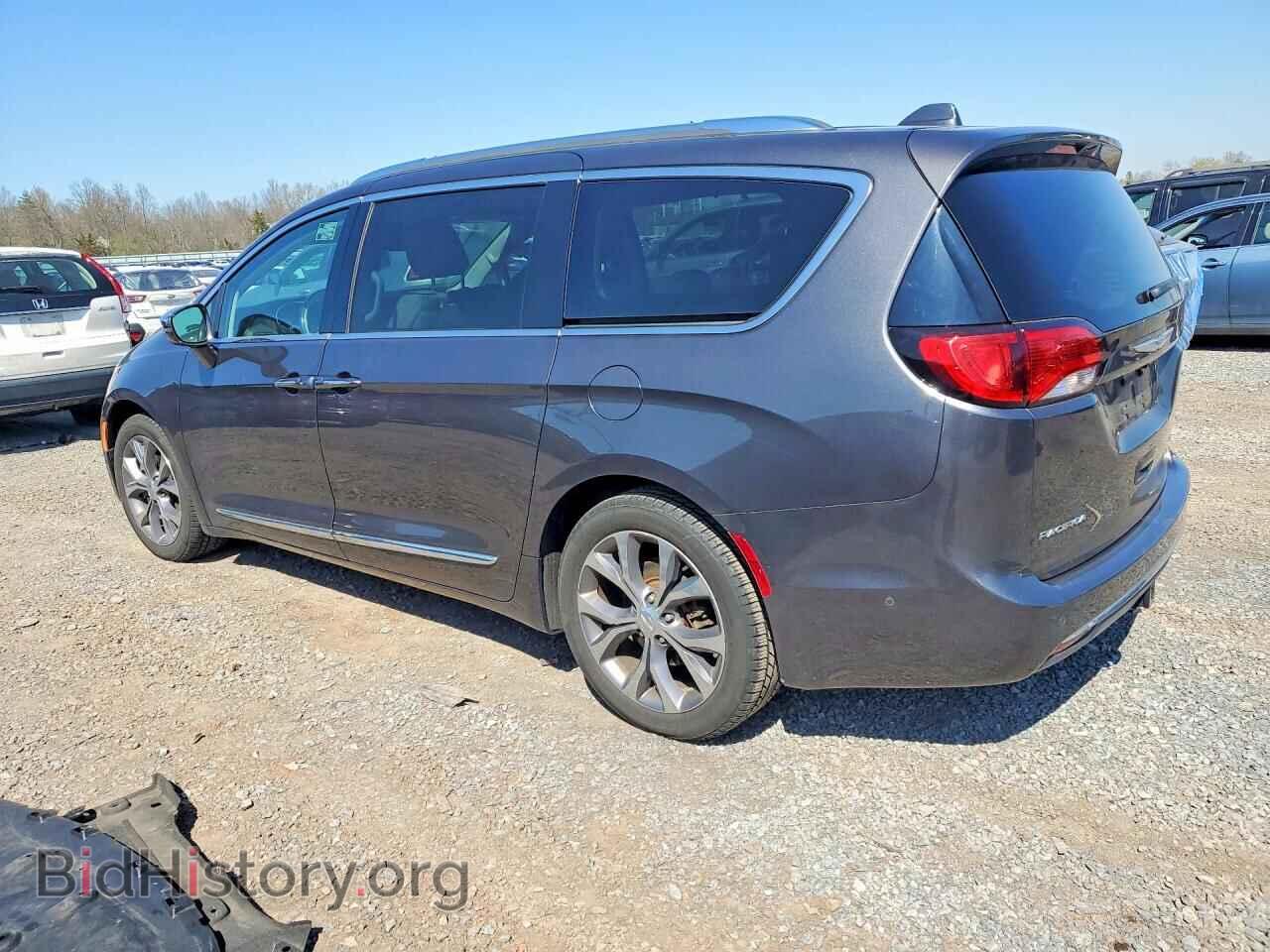 2019 CHRYSLER PACIFICA - VIN: 2C4RC1GG2KR577225 - Photo 2