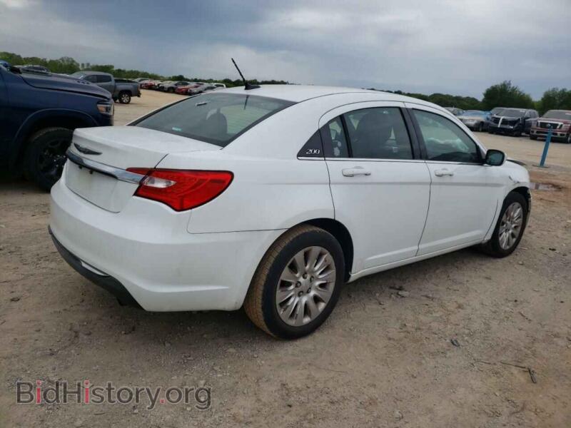 2013 Chrysler 200 (VIN 1C3CCBAB7DN689807) — photo 3 of 12