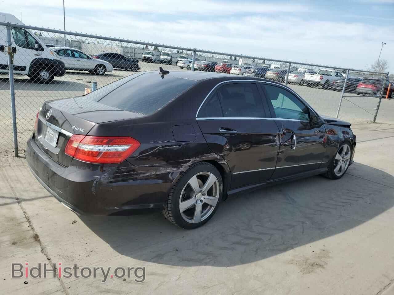 2011 MERCEDES-BENZ E-CLASS - VIN: WDDHF8HB1BA301790 - Фото 3