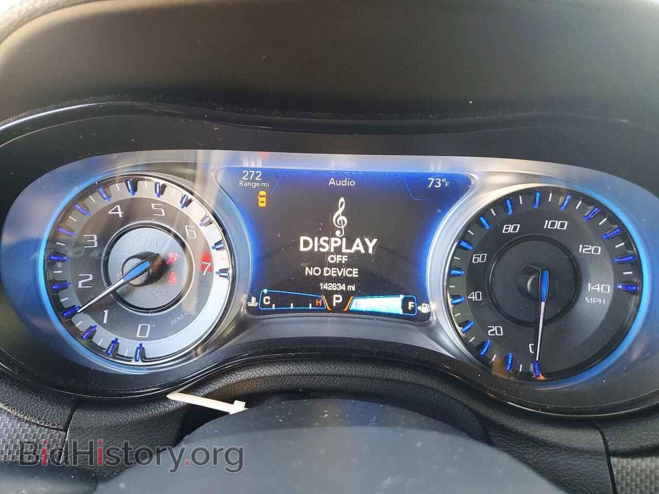 2015 CHRYSLER 300 - VIN: 2C3CCABG5FH875829 - Фото 9