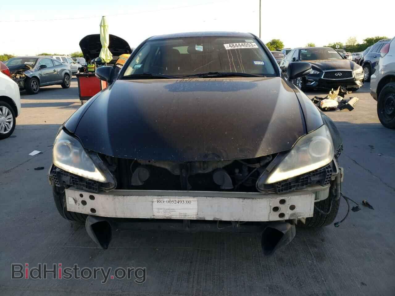 2011 LEXUS IS - VIN: JTHBF5C20B5140569 - Фото 5