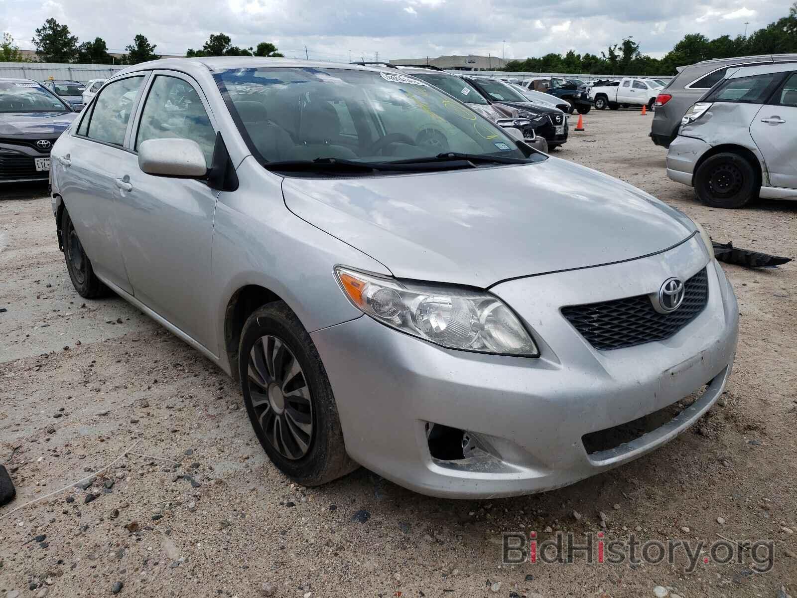 Photo 1NXBU4EEXAZ301597 - TOYOTA COROLLA 2010