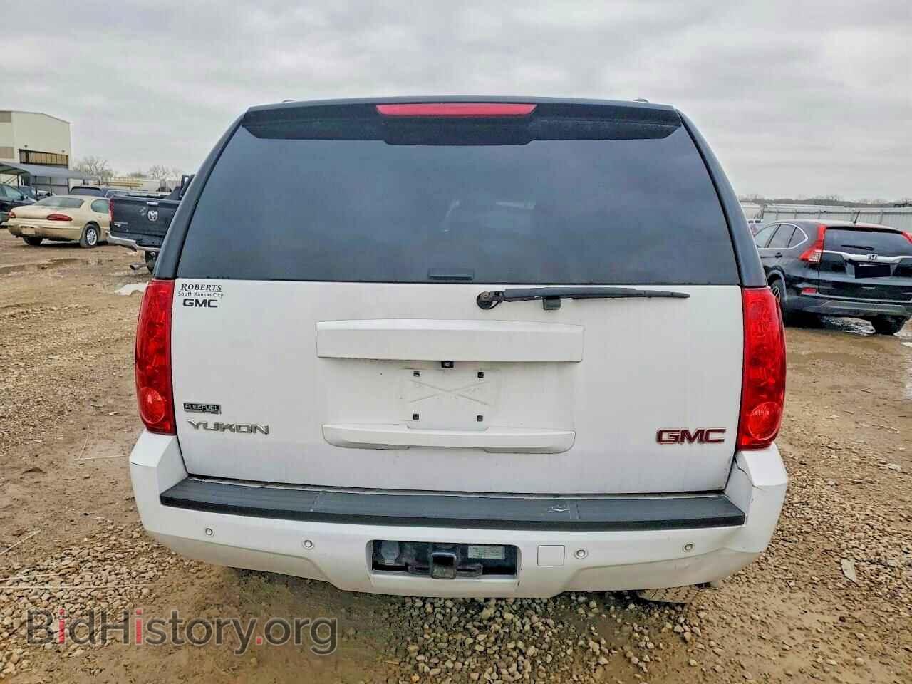 2012 GMC YUKON - VIN: 1GKS2CE06CR103988 - Photo 6