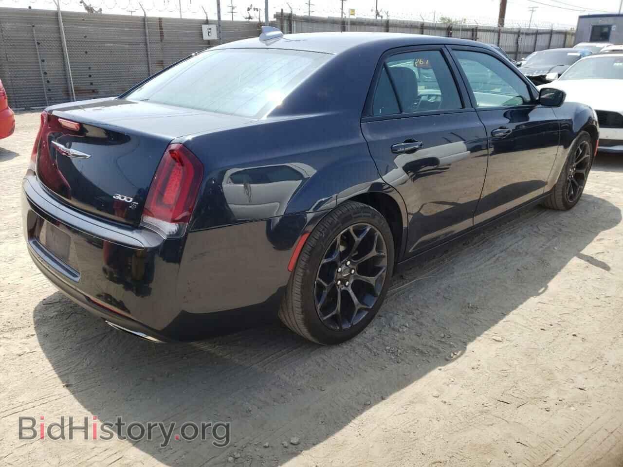 2019 CHRYSLER 300 - VIN: 2C3CCABG1KH515161 - Photo 4