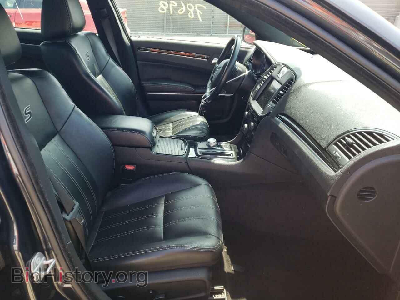 2019 CHRYSLER 300 - VIN: 2C3CCABG1KH515161 - Photo 5