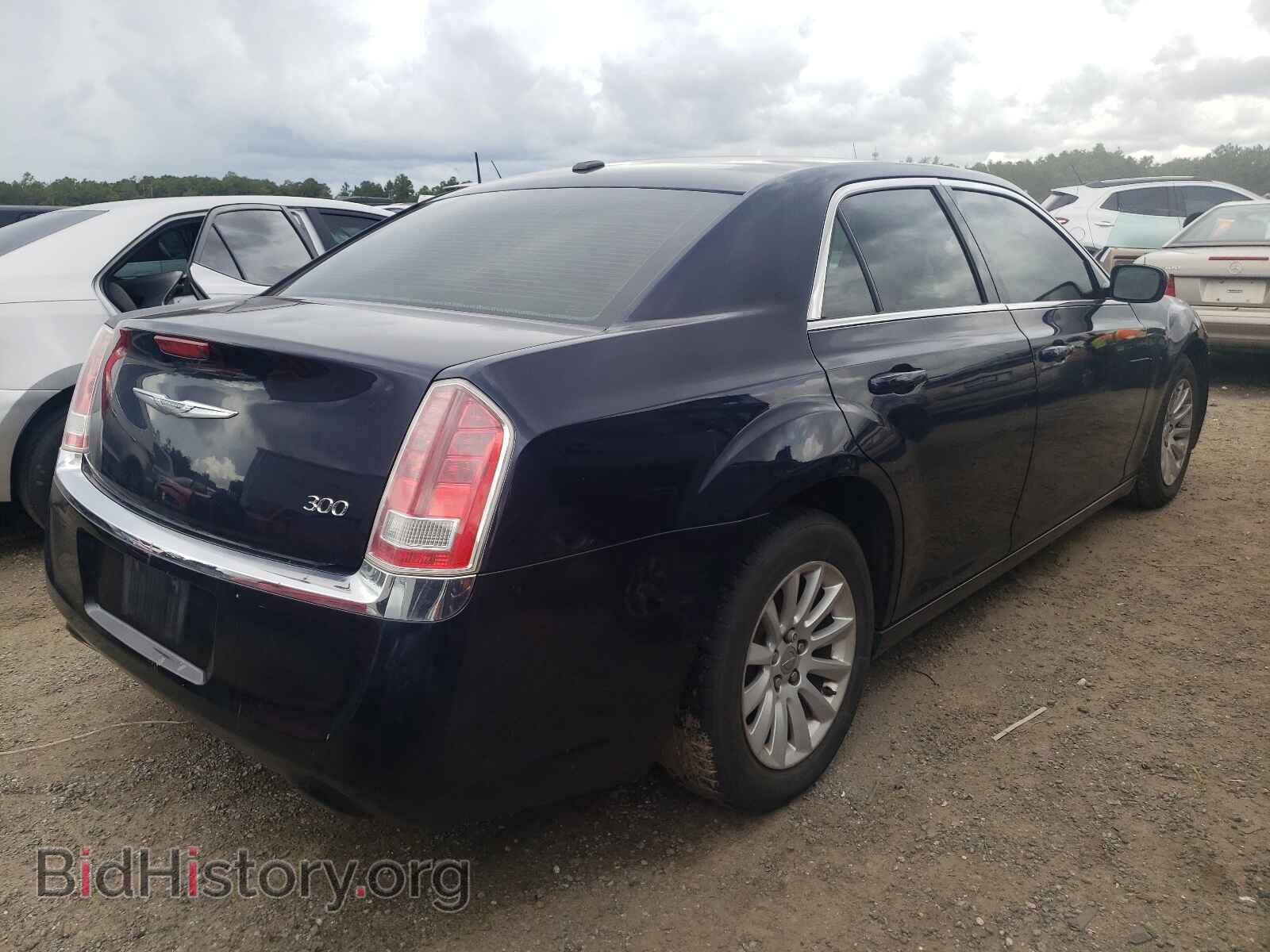2012 CHRYSLER 300 - VIN: 2C3CCAAG8CH237944 - Фото 4