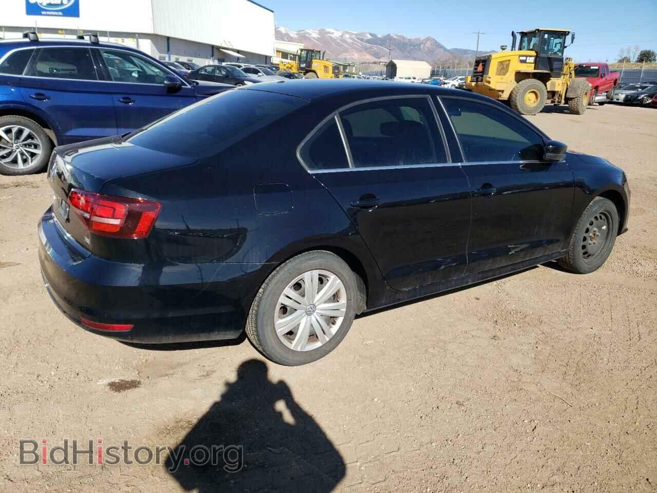 2017 VOLKSWAGEN JETTA - VIN: 3VW2B7AJ7HM402364 - Фото 3