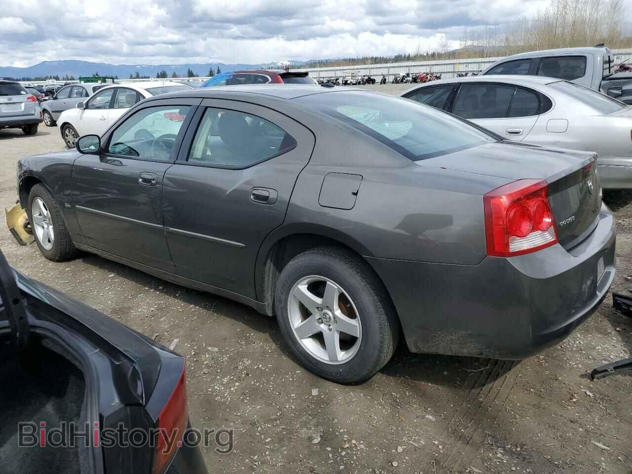 2010 DODGE CHARGER - VIN: 2B3CA3CV7AH235285 - Фото 2