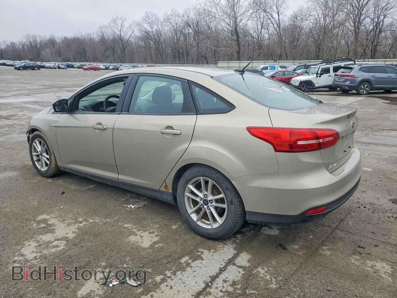 2016 FORD FOCUS - VIN: 1FADP3F2XGL220204 - Photo 2