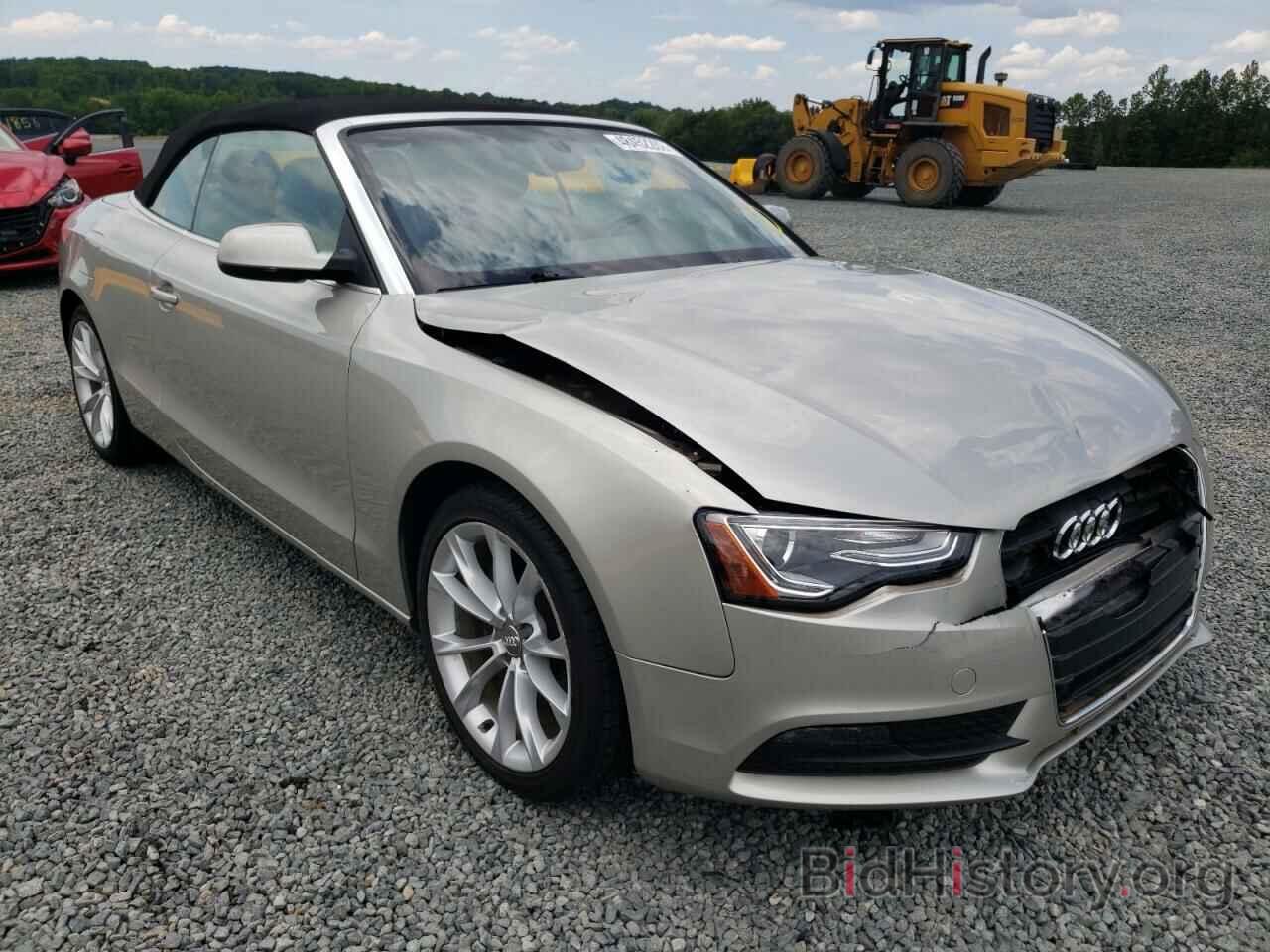 Photo WAUJFAFHXDN002592 - AUDI A5 2013