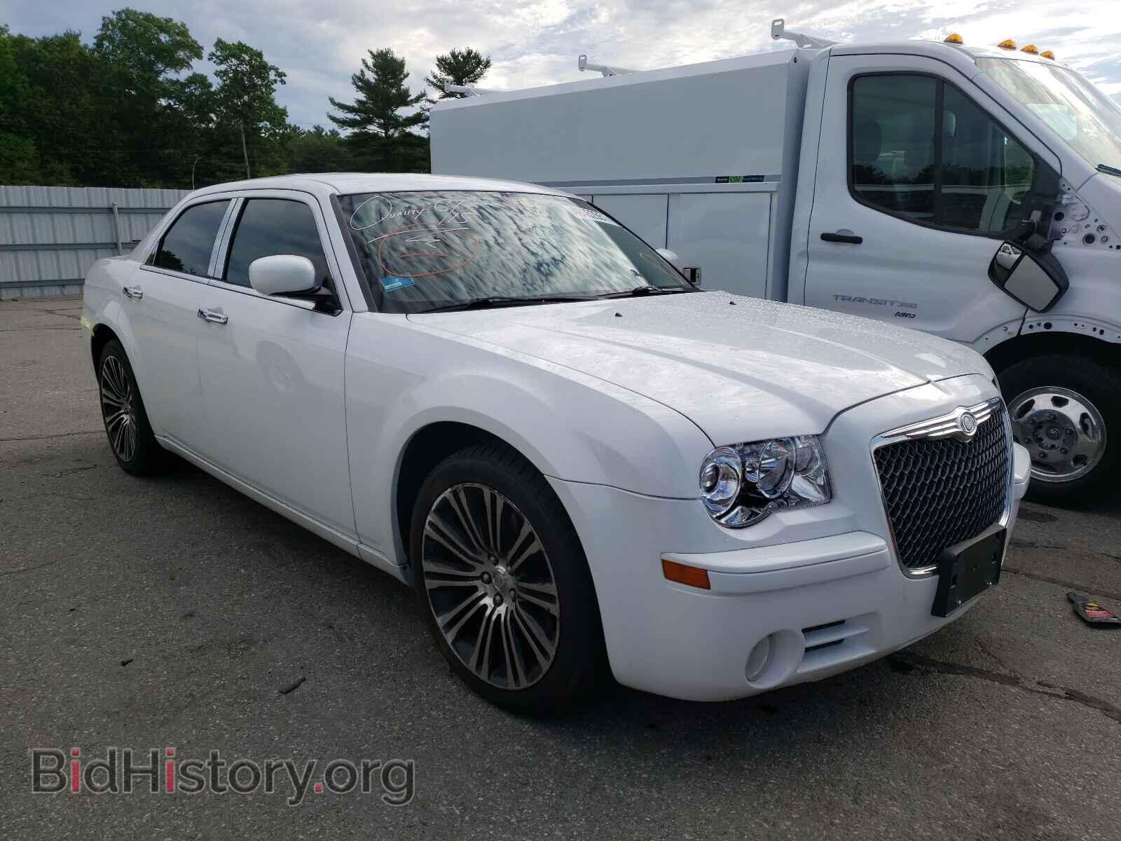 Photo 2C3CA2CV7AH262211 - CHRYSLER 300 2010