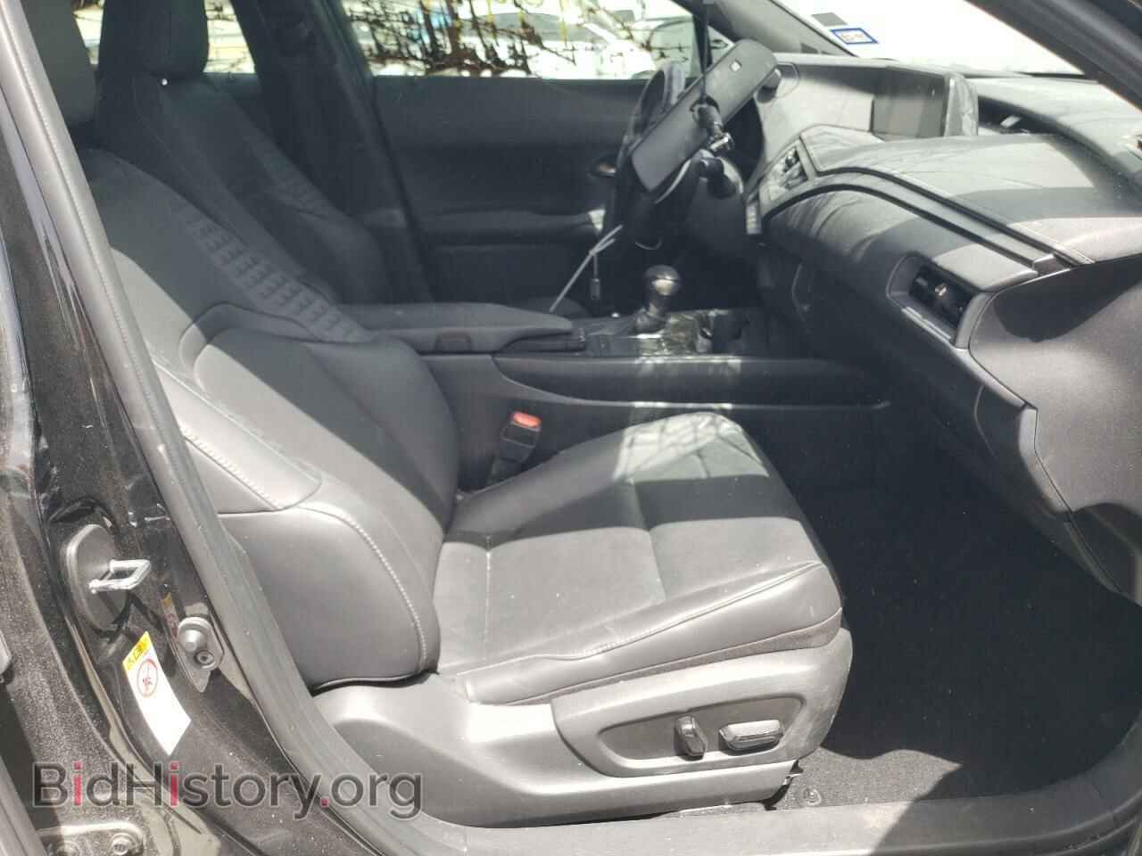 2019 LEXUS UX 200 - VIN: JTHY3JBH0K2017776 - Фото 5