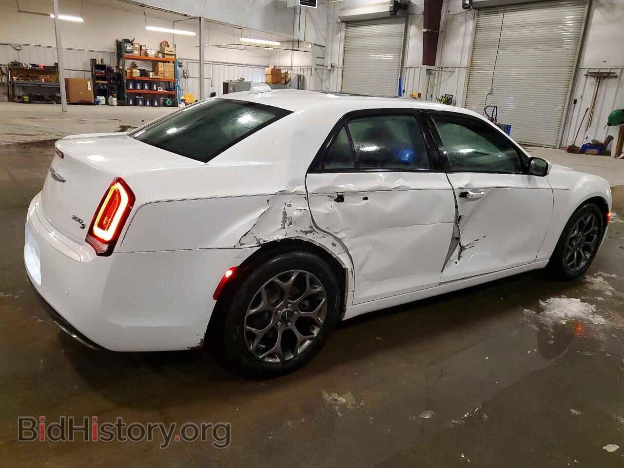 2016 CHRYSLER 300 - VIN: 2C3CCAGG5GH244394 - Фото 3