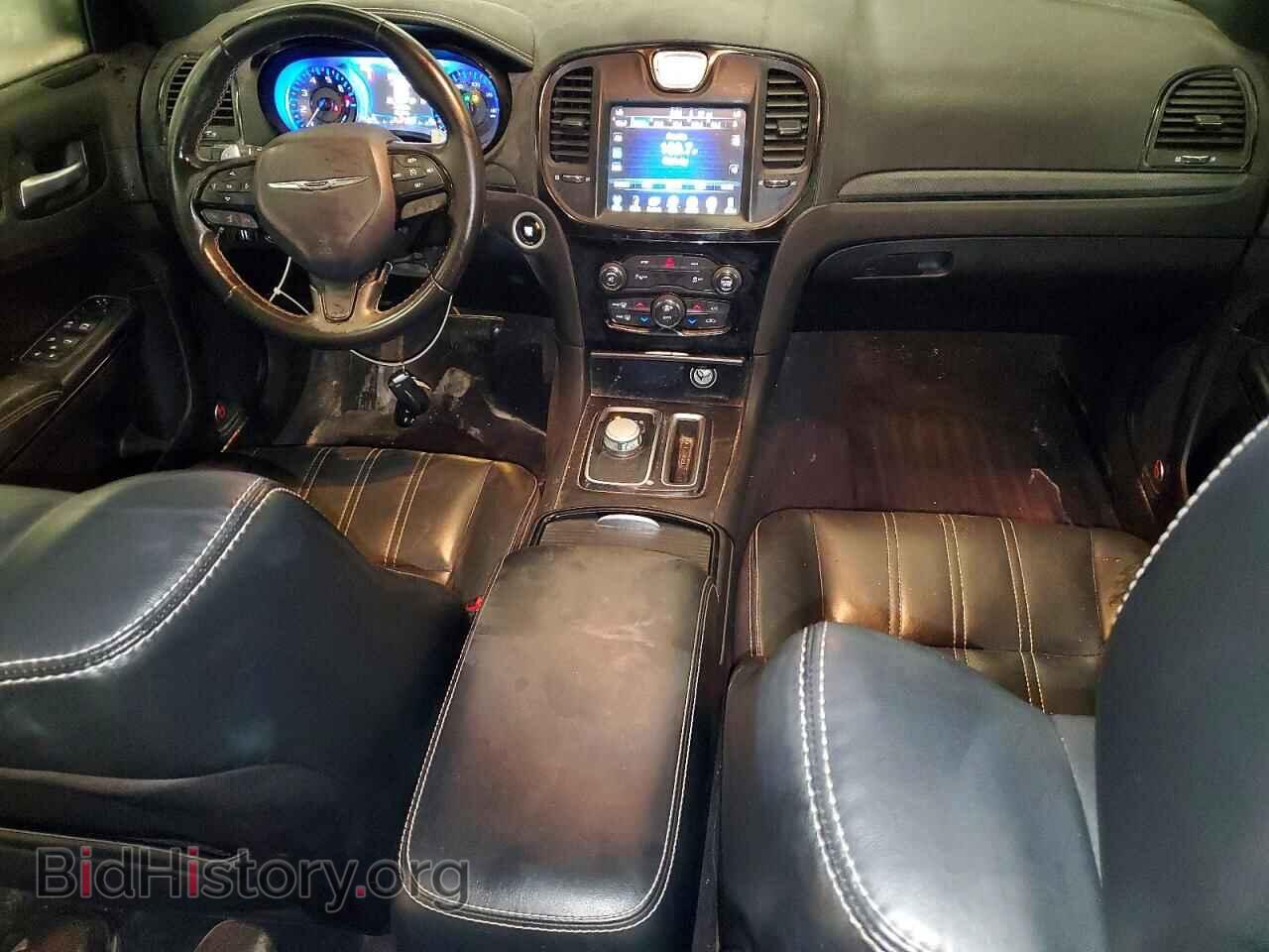 2016 CHRYSLER 300 - VIN: 2C3CCAGG5GH244394 - Фото 8