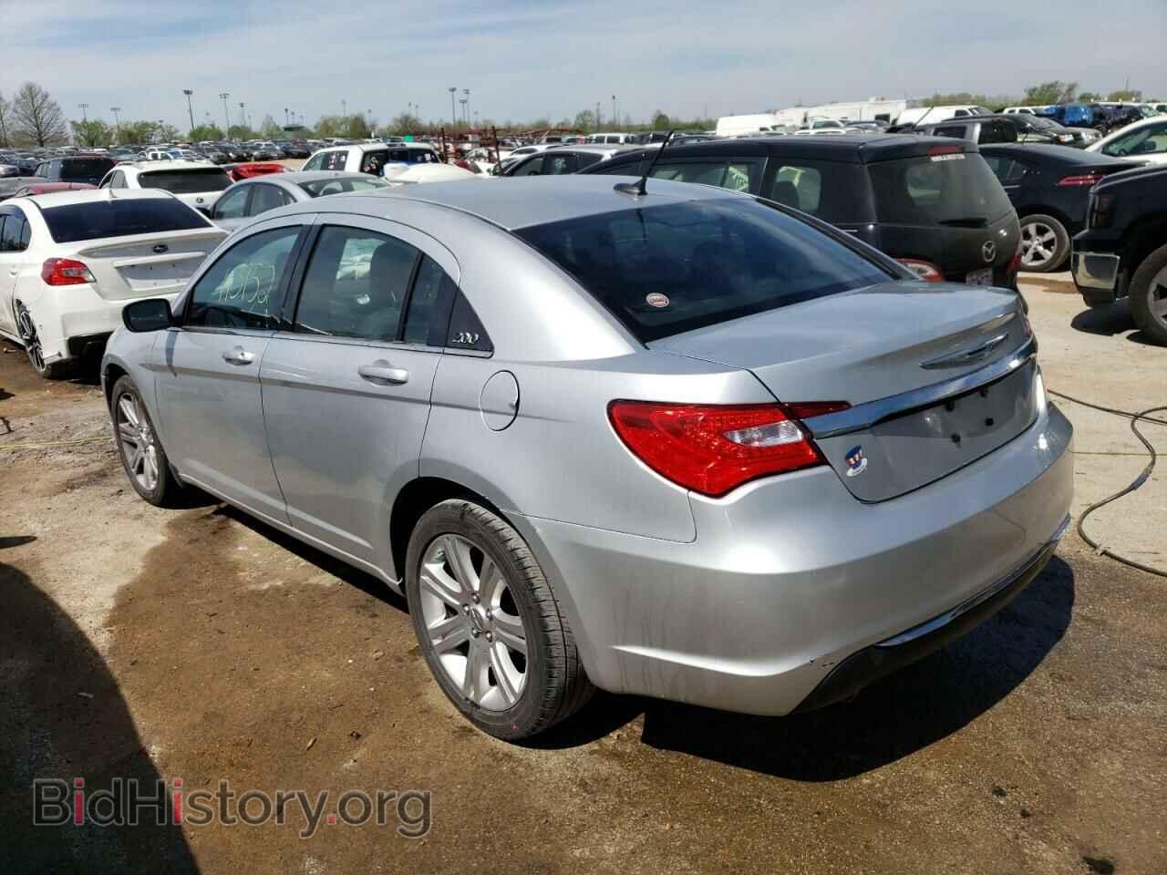 2012 CHRYSLER 200 - VIN: 1C3CCBBG4CN139876 - Фото 2