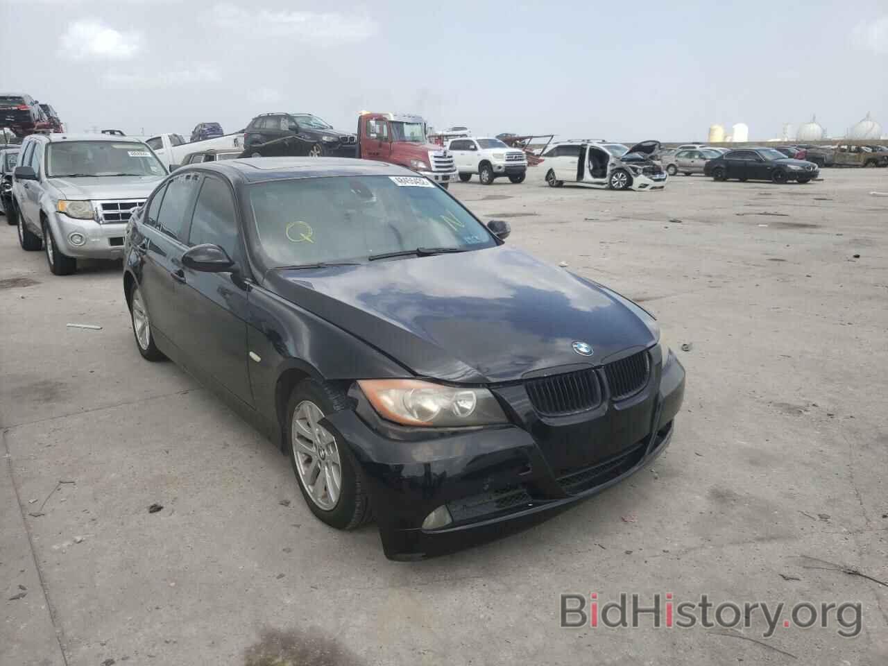 Photo WBAVC93527KX55235 - BMW 3 SERIES 2007