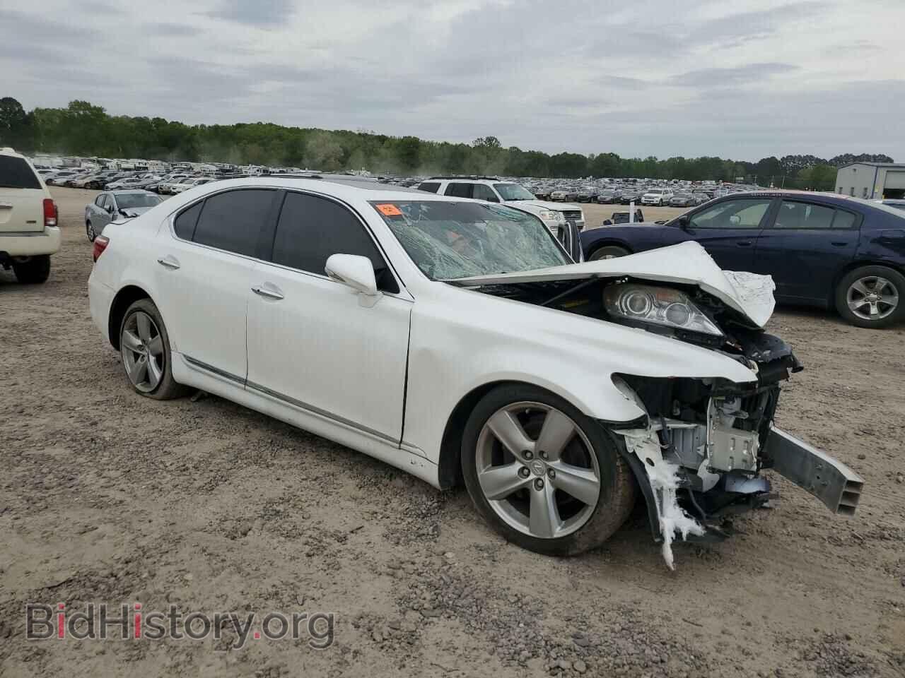 2012 LEXUS LS460 - VIN: JTHBL5EF3C5113019 - Photo 4