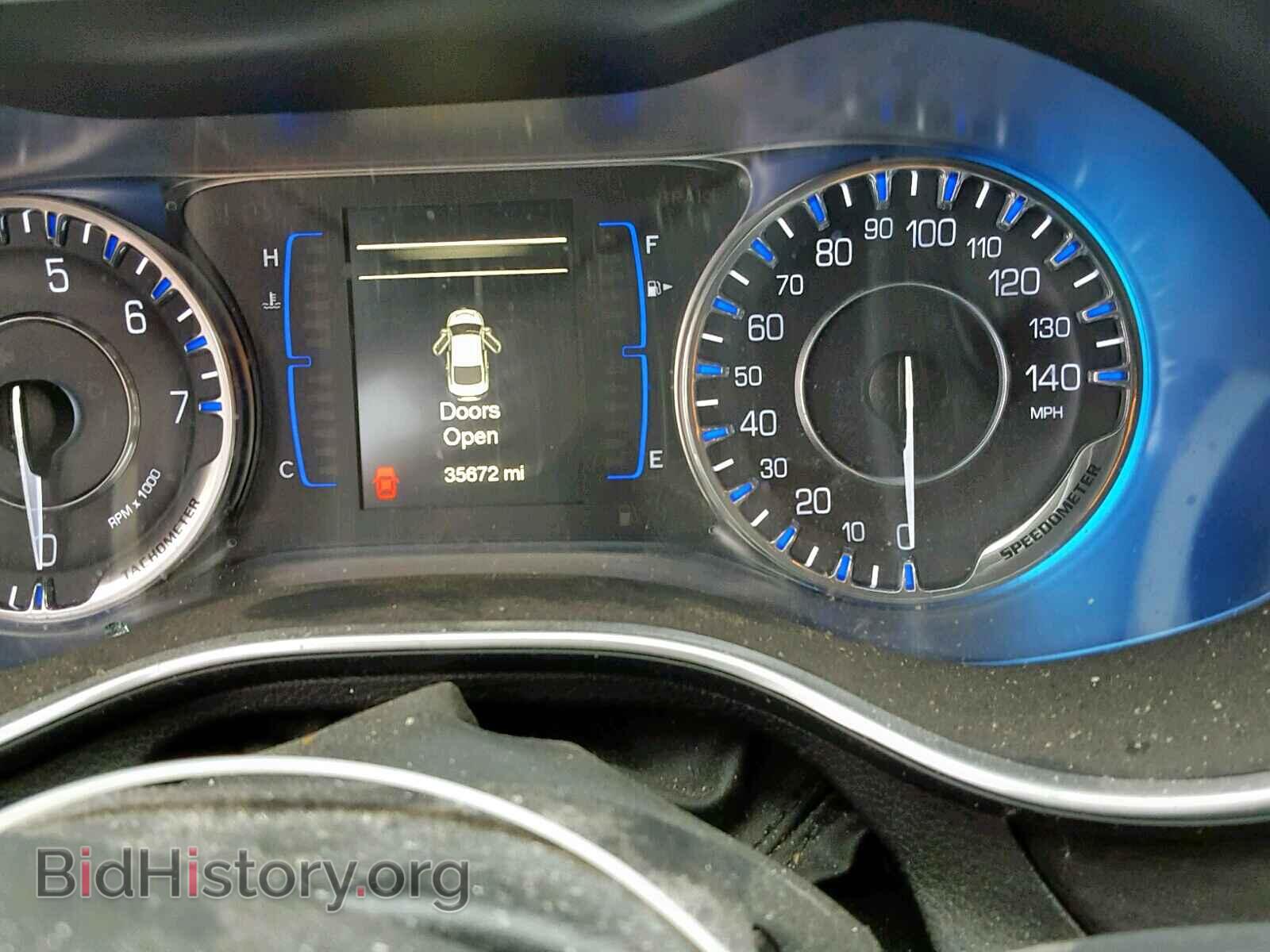2016 CHRYSLER 200 - VIN: 1C3CCCFB1GN174112 - Фото 8
