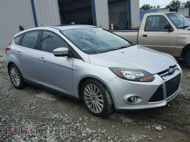 2012 Ford FOCUS Focus Tita (VIN 1FAHP3N26CL352180) — фото 1 из 10, Copart, повреждение: нормальный износ