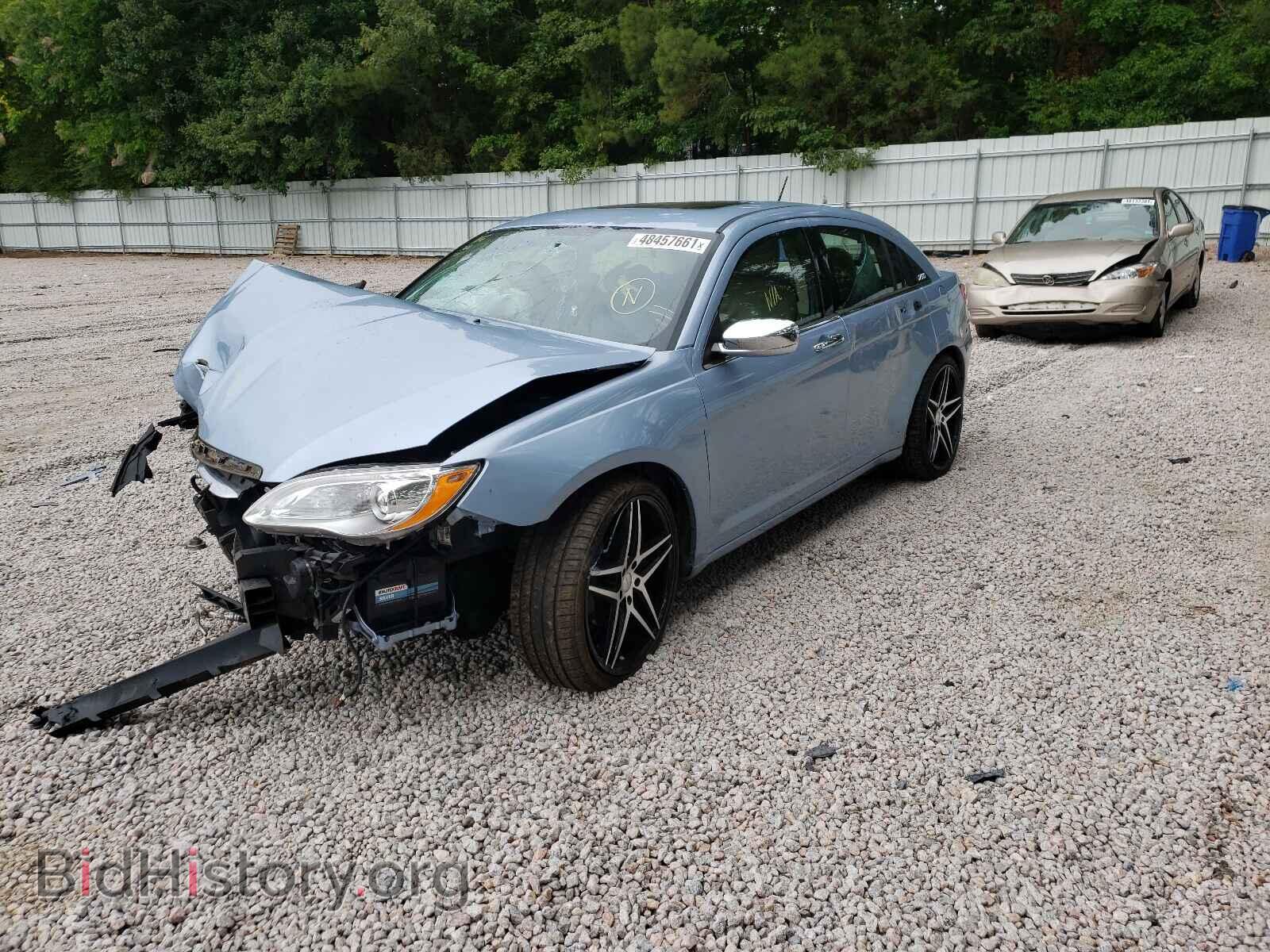 2013 CHRYSLER 200 - VIN: 1C3CCBCG1DN620958 - Photo 2