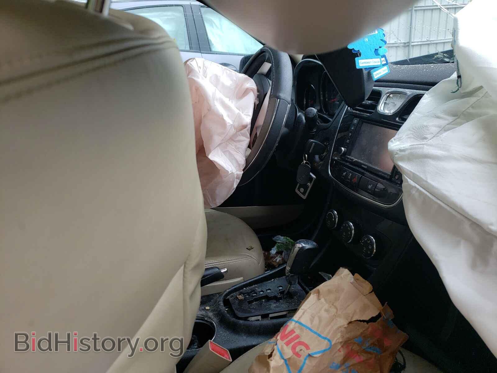 2013 CHRYSLER 200 - VIN: 1C3CCBCG1DN620958 - Photo 5